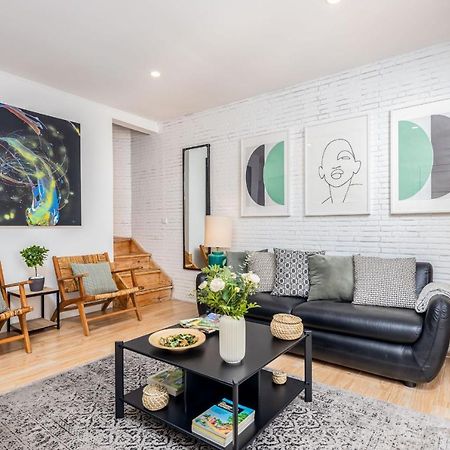 Lapa 3Bdr Duplex W/ Balcony By Lovelystay Lisbon Luaran gambar