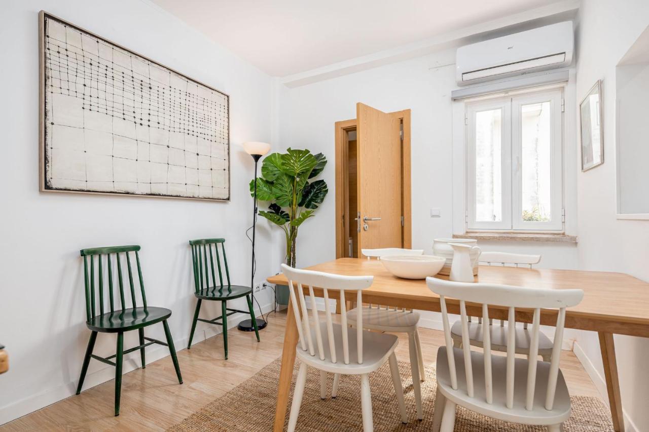 Lapa 3Bdr Duplex W/ Balcony By Lovelystay Lisbon Luaran gambar